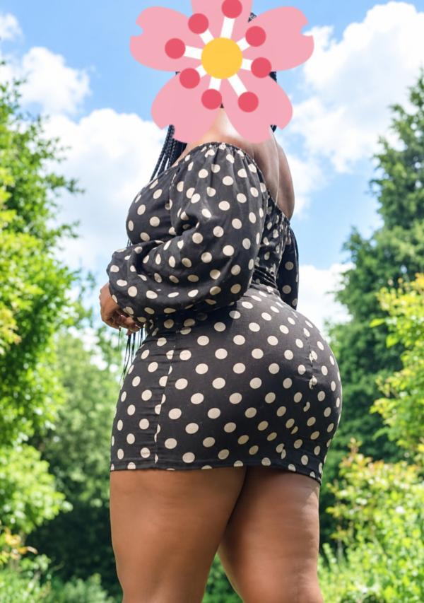 Image for New Tamil girl kollupitiya Rs.5000/= 😍