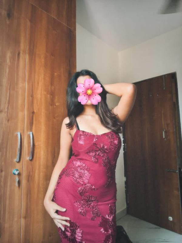 Image for Muslim And Sinhala , Tamil Girls MEET & ENJOY 😎 ROMANTIC 🔲 REAL GIRLFRIEND _FEELING* 👫