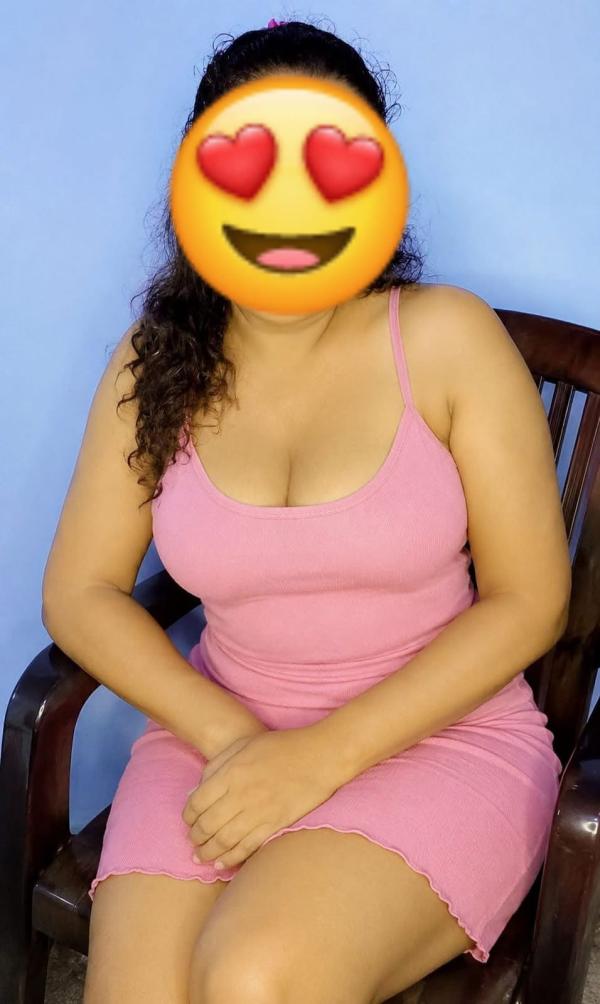 Image for Rs.300/= Beautiful Young Girl VVIP Cam Show Available 💦❤️👑