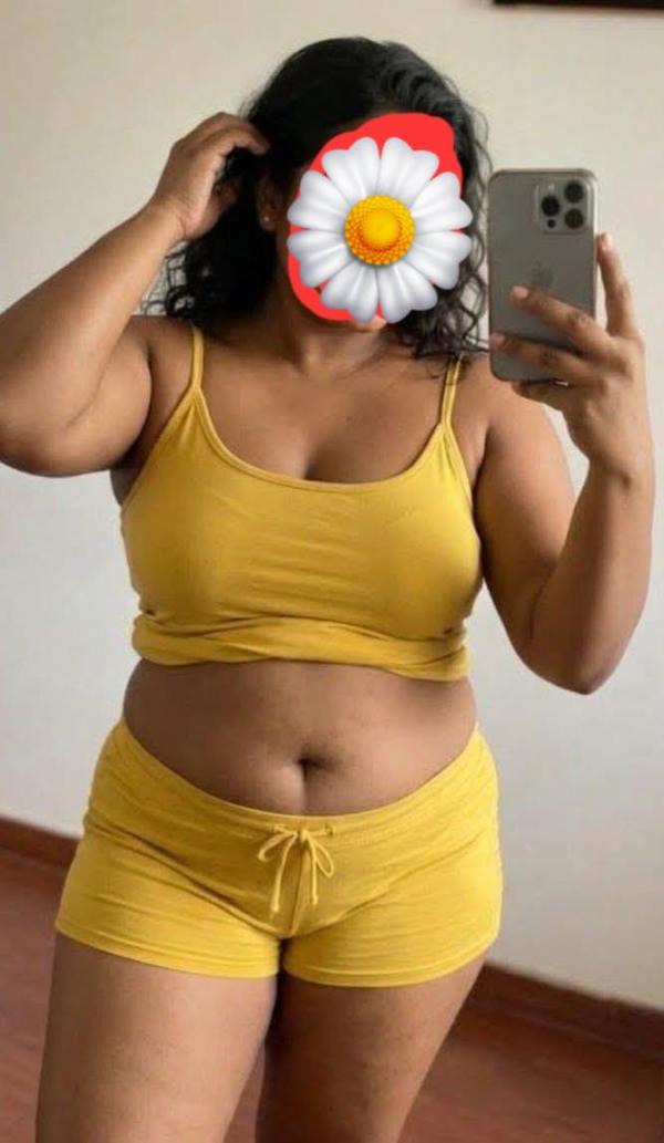 Image for හිරූ ❤️ 30 Years Hot & Experienced Lady 🔥