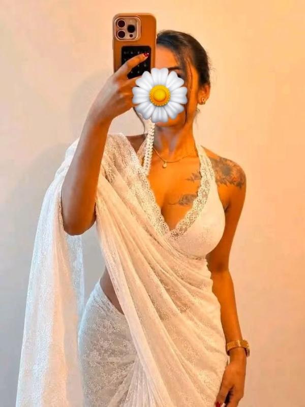 Image for Muslim And Sinhala , Tamil Girls MEET & ENJOY 😎 ROMANTIC 🔲 REAL GIRLFRIEND _FEELING* 👫