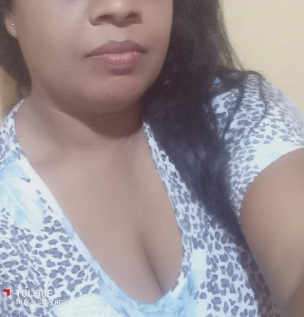Image for නදී ❤️ 36 Years Hot Mature Lady 🔥