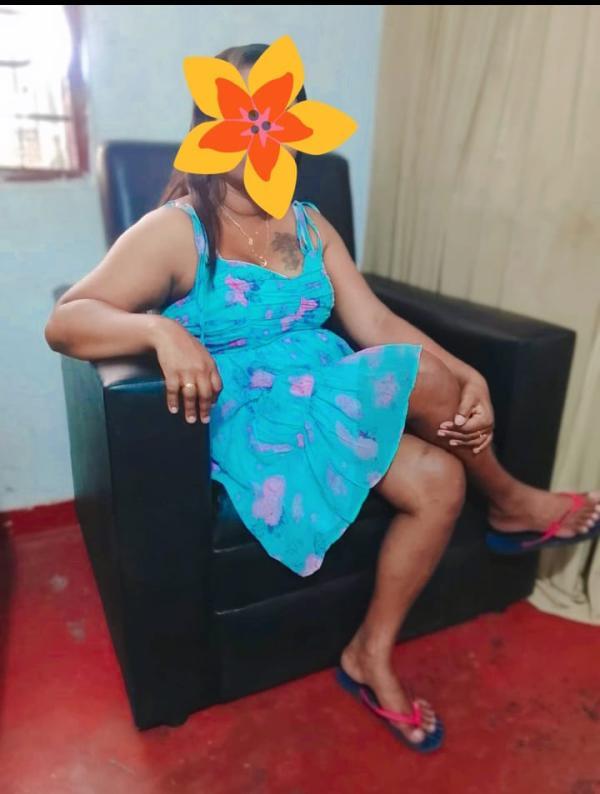 Image for 4500/= FULL SERVICE ??? PRIVATE PLACE Location: kottawa pannipitiya Call 0726890221
