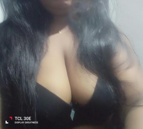 Image for 🔥 Hot Live Cam Show with Dinusha 🔥