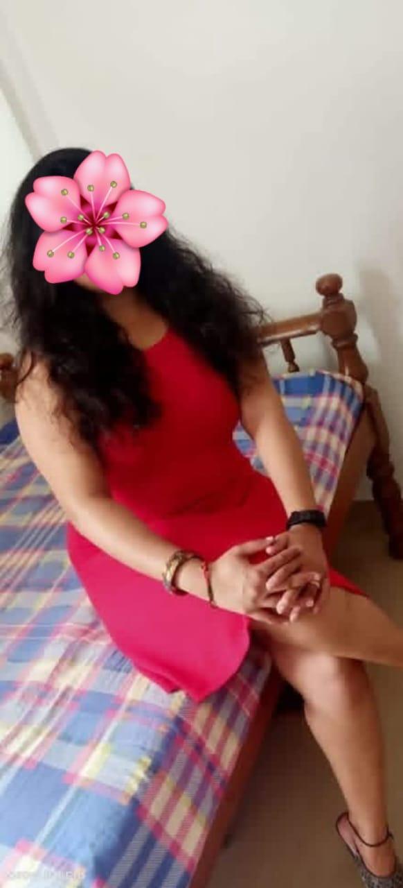 Image for ❣️Young  Girl - full Service Rs; 5500/=(with room) & Really Photos  😍Hi, am Tharu..🫶