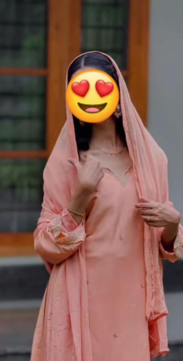Image for Real Muslim girl 👧 cam show available