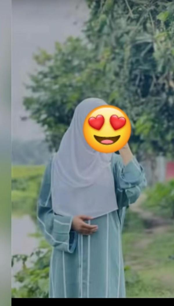 Image for Real Muslim girl 👧 cam show available
