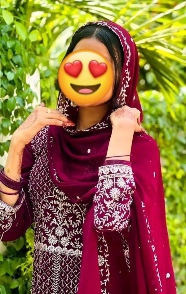 Image for Real Muslim girl 👧 cam show available