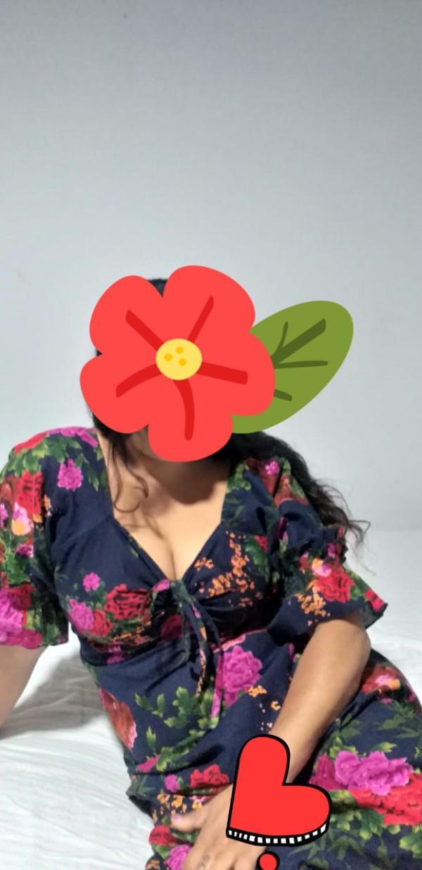 Image for MAWATHAGAMA Full service,  s.e.x. y girl